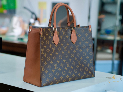 Tái Chế Túi LV Speedy Thành Túi Tote OntheGo