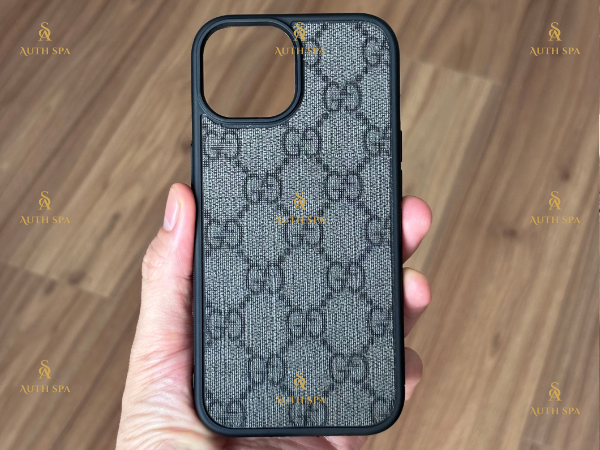 op-lung-gucci-iphone spa-tui-xach