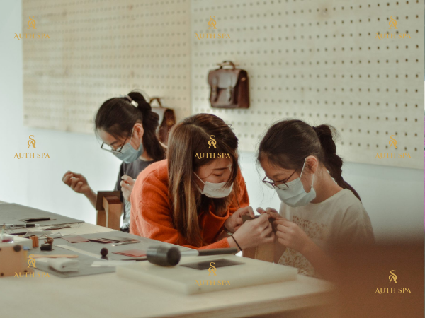 khoa-hoc-lam-do-da-tphcm spa-tui-xach